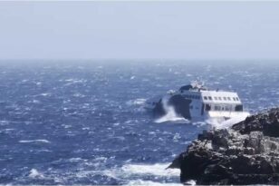 Μήλος: Πλοίο με 160 επιβάτες δεν μπορεί να δέσει στο λιμάνι
