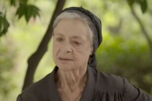 «Σασμός» - Όλγα Δαμάνη: Η «γιαγιά Ρηνιώ» αποκαλύπτει το τέλος της- ΒΙΝΤΕΟ