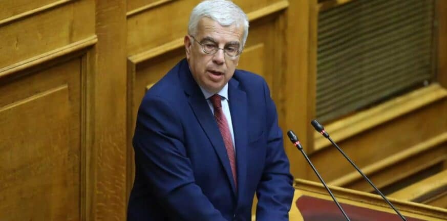 Την διαγραφή του βουλευτή της ΝΔ, Στράτου Σιμόπουλου ζητεί ο ΣΥΡΙΖΑ