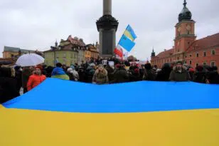 Υπουργείο Εξωτερικών: Μην ταξιδεύετε προς το παρόν στην Ουκρανία