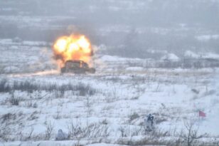 Ουκρανία: Άμαχος σκοτώθηκε σε βομβαρδισμό των αυτονομιστών – Νέες εκρήξεις στο Ντονέτσκ
