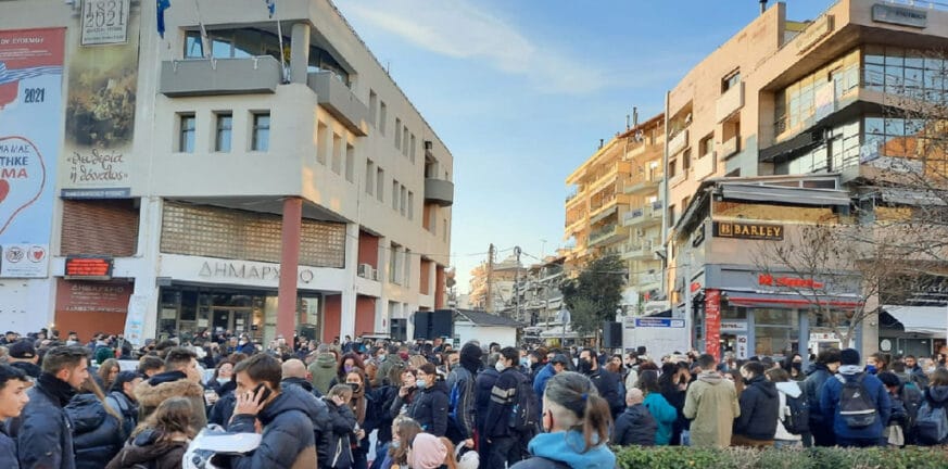 Θεσσαλονίκη: Σε εξέλιξη αντιφασιστικό συλλαλητήριο για τη δολοφονία του Άλκη - ΒΙΝΤΕΟ