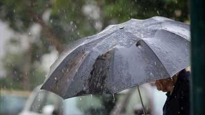 Φθινοπωρινός καιρός σήμερα, τοπικές βροχές και ενίσχυση των ανέμων - Η πρόγνωση για την Πάτρα