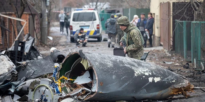 Πόλεμος στην Ουκρανία: Τρεις νεκροί -οι δύο Λευκορώσοι- μετά από βομβαρδισμό κοντά στο Ζιτόμιρ