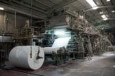 Εργαζόμενοι Πατραϊκής Χαρτοποιίας: Συνάντηση στο Υπουργείο Εργασίας για τα δεδουλευμένα και την «ομηρία»