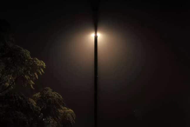 Πάτρα: Άγνωστοι έκλεψαν 600 μέτρα καλώδιο από τον δημοτικό φωτισμό στη Γούναρη!
