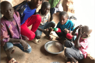Πάτρα: Μια πρωτοβουλία κοινωνικής ευαισθησίας - Το μαγειρείο Γαρδένια στηρίζει με τρόφιμα τα ορφανά στην Γκάμπια