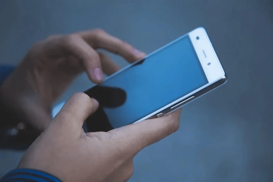MyΔΥΠΑapp: Στο κινητό 40 υπηρεσίες του ΟΑΕΔ – Τι μπορείτε να κάνετε με λίγα «κλικ»