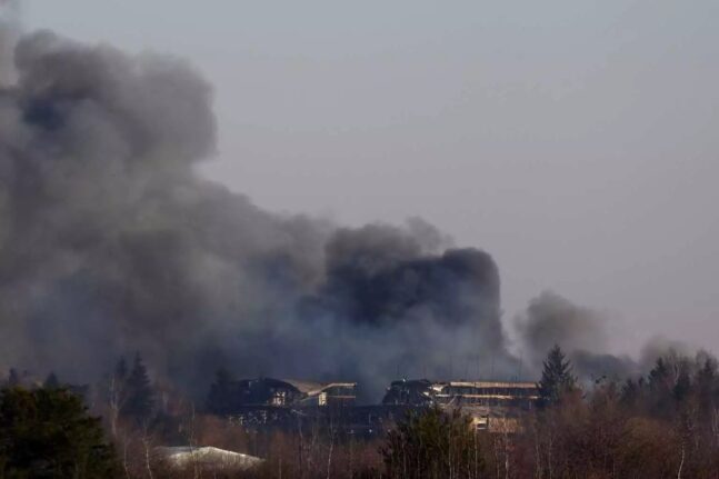 Ουκρανία: Δυο νεκροί και πέντε τραυματίες από ρωσικούς βομβαρδισμούς στο Μικολάιβ