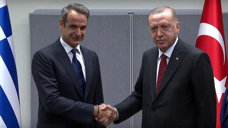 Ελλάδα-Τουρκία: Προσπάθεια επαναπροσέγγισης, συνάντηση Μητσοτάκη-Ερντογάν στη Σύνοδο του ΝΑΤΟ
