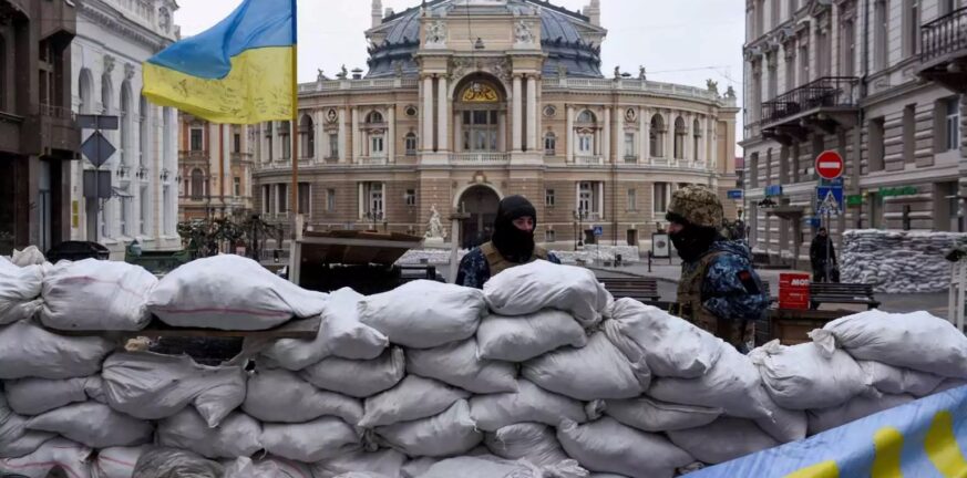 Πόλεμος στην Ουκρανία: Ρωσικές δυνάμεις ενδέχεται σύντομα να περικυκλώσουν την Οδησσό από τρεις πλευρές - Ανελέητο σφυροκόπημα στο Μικολάιβ