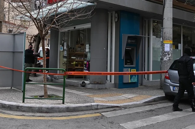 Συνελήφθησαν οι δράστες που έκλεψαν χρηματαποστολή στο Παγκράτι - «Πιάστηκαν» με τα λεφτά και με βαρύ οπλισμό