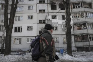 Πόλεμος στην Ουκρανία: Oι Ρώσοι βομβάρδισαν αεροδρόμιο - Η Ουκρανία ανακατέλαβε τουλάχιστον 30 περιοχές ΟΛΕΣ ΟΙ ΕΞΕΛΙΞΕΙΣ