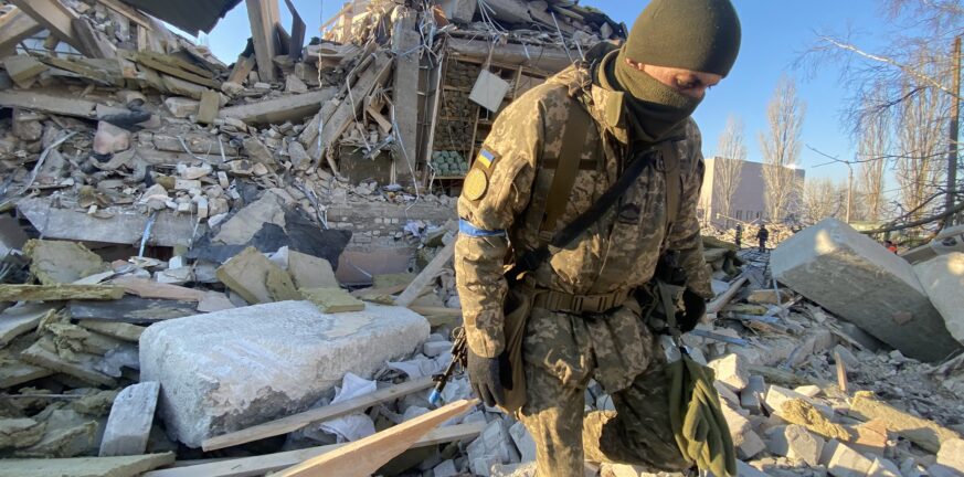 Πόλεμος στην Ουκρανία: Οι ΗΠΑ επιβεβαίωσαν χτυπήματα με υπερηχητικούς πυραύλους - Καταστράφηκε ολοσχερώς στρατόπεδο στη Μικολάεφ ΟΛΕΣ ΟΙ ΕΞΕΛΙΞΕΙΣ