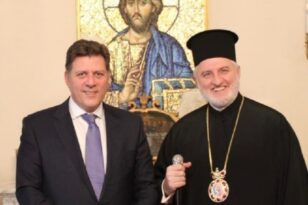 Βαρβιτσιώτης σε Αρχιεπίσκοπο Αμερικής Ελπιδοφόρο: Η Εκκλησία πυρήνας συσπείρωσης του Ελληνισμού στις ΗΠΑ