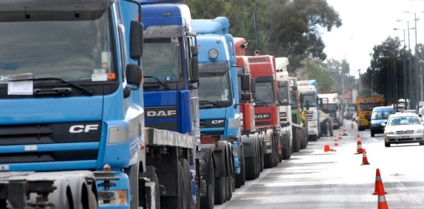 Νέα μέτρα απαγόρευσης κυκλοφορίας φορτηγών την Πρωτομαγιά