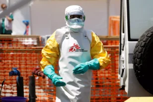 Πρώτο κρούσμα Έμπολα μετά από τέσσερις μήνες στο Κονγκό