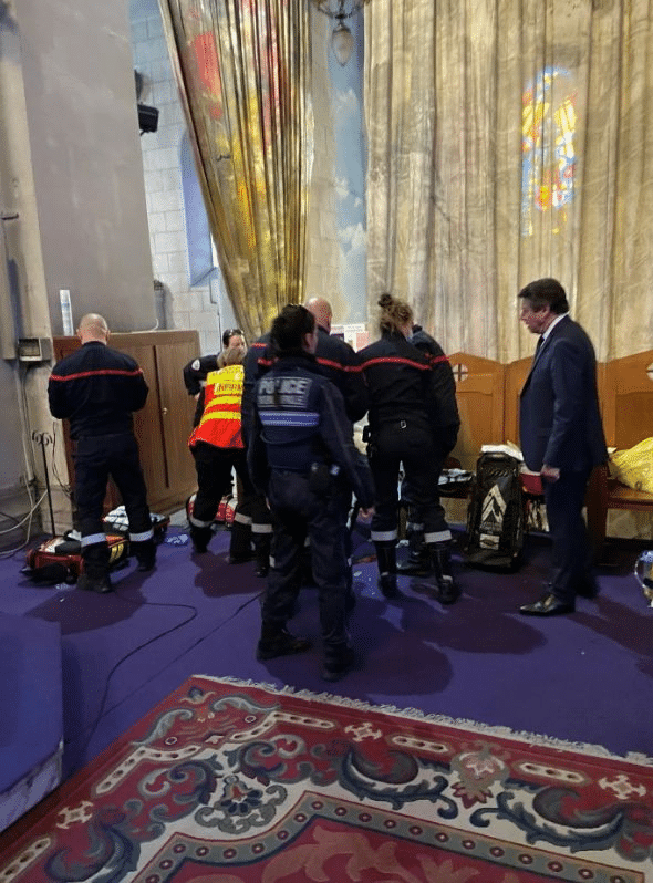 Γαλλία: Ιερέας δέχθηκε επίθεση με μαχαίρι στη Νίκαια