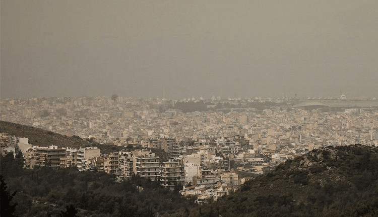 Ηλιοφάνεια με αυξημένες συγκεντρώσεις σκόνης την Τετάρτη - O καιρός στην Πάτρα