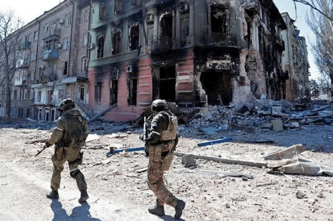 Ουκρανία: «Ζούμε ίσως τις τελευταίες ημέρες μας», λένε πολιορκημένοι στρατιωτικοί στη Μαριούπολη