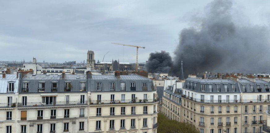 Ισχυρή έκρηξη στο Παρίσι - Κοντά στην Παναγία των Παρισίων ΦΩΤΟ ΒΙΝΤΕΟ