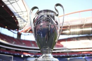 Η UEFA θα δώσει 30.000 δωρεάν εισιτήρια για τους φετινούς τελικούς
