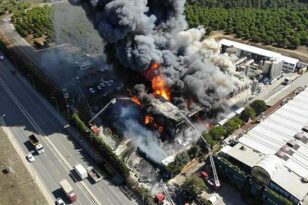 Κωνσταντινούπολη: Πολλαπλές εκρήξεις μετά από φωτιά σε εργοστάσιο χρωμάτων - Τρεις νεκροί