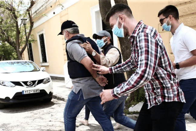 Νίκος Κοντοστάθης: Νέες αποκαλύψεις για τον ψευτογιατρό που κατηγορείται για 12 ανθρωποκτονίες