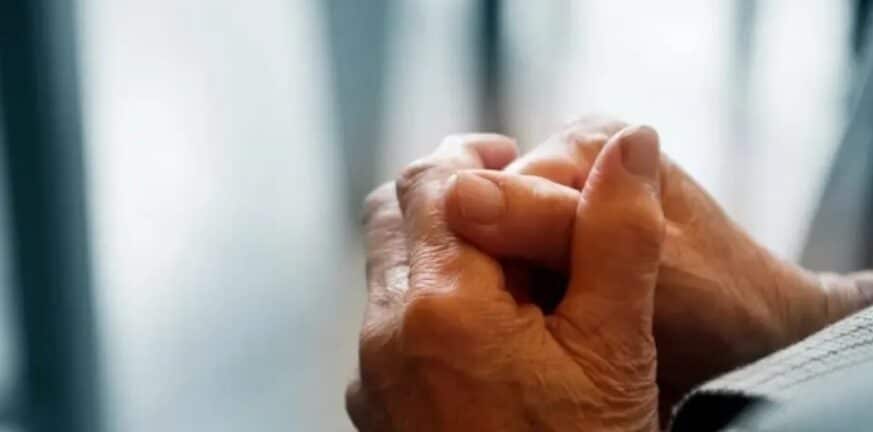 Καβάλα: Γυναίκα εξαπάτησε ηλικιωμένο και του πήρε 25.000 ευρώ