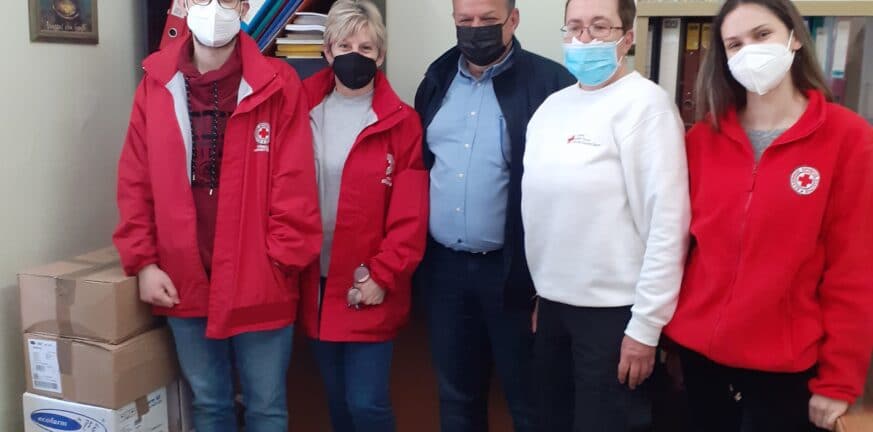 Αιγιάλεια - Σύλλογος Δημοτικών υπαλλήλων: Προσφορά φαρμακευτικού υλικού για την Ουκρανία
