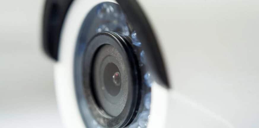 Χαλκιδική - Κρυφή κάμερα σε ξενοδοχείο: Κατέγραψε 27 άτομα – Πώς τον κατάλαβαν