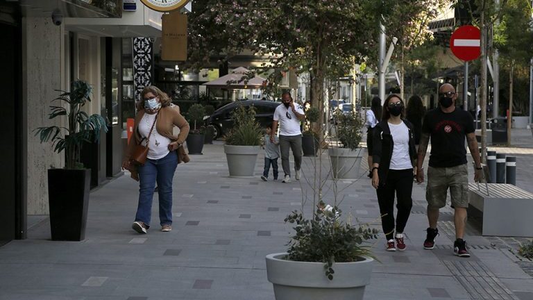Χαλαρώνουν οι περιορισμοί στην Κύπρο: Τέλος οι μάσκες έξω, πόσες μέρες θα κάθεται καραντίνα όποιος νοσεί