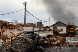 Ουκρανία: Η Ρωσία ανακοίνωσε κατάπαυση του πυρός στο εργοστάσιο Azovstal