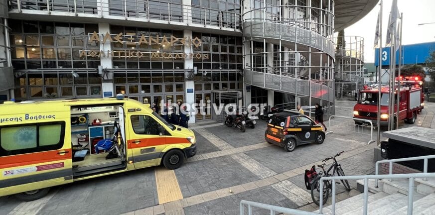 Θεσσαλονίκη: 11χρονη τραυματίστηκε από ξίφος στο χέρι - Βίντεο
