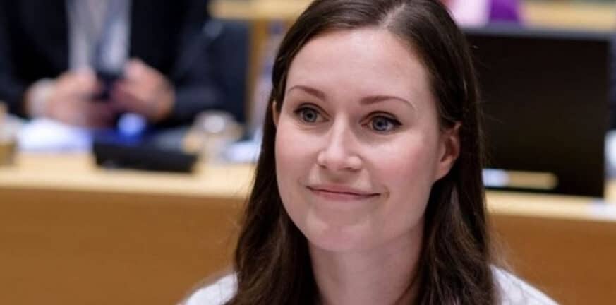 Φινλανδία: «Είμαι κι εγώ άνθρωπος» δήλωσε η Σάνα Μαρίν με δάκρυα στα μάτια