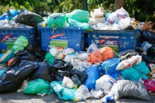 Σε κατάσταση έκτακτης ανάγκης το Μεσολόγγι - Σοβαρός κίνδυνος δημόσιας υγείας από τα σκουπίδια