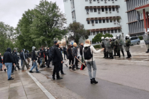Θεσσαλονίκη: Ένταση και χημικά έξω από το ΑΠΘ ΒΙΝΤΕΟ