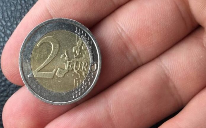 Νέο νόμισμα των 2 ευρώ στην αγορά ΦΩΤΟ