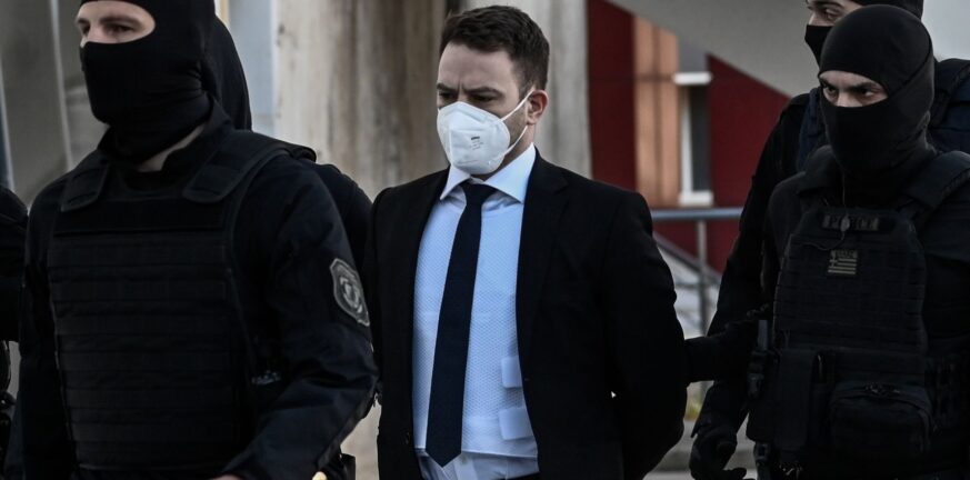 Δικηγόρος οικογένειας Καρολάιν: «Μετά από 37 μέρες θεατρικών παραστάσεων, ο Μπάμπης πρόσθεσε μία 8ωρη υπερωρία σήμερα» Δικηγόρος οικογένειας Καρολάιν: «Μετά από 37 μέρες θεατρικών παραστάσεων, ο Μπάμπης πρόσθεσε μία 8ωρη υπερωρία σήμερα»