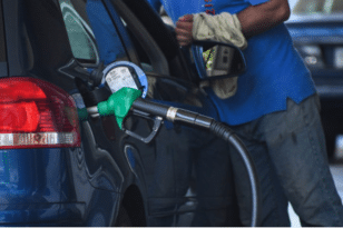 Καύσιμα: Χωρίς τέλος οι αυξήσεις – Τι να προσέξει ο καταναλωτής πριν βάλει βενζίνη