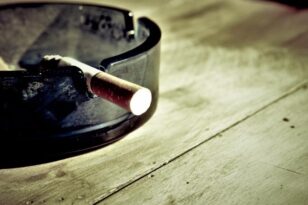 Κάπνισμα: Το κόψιμο του τσιγάρου και τα συμπτώματα απεξάρτησης - Πόσο καιρό παραμένει η νικοτίνη στον οργανισμό