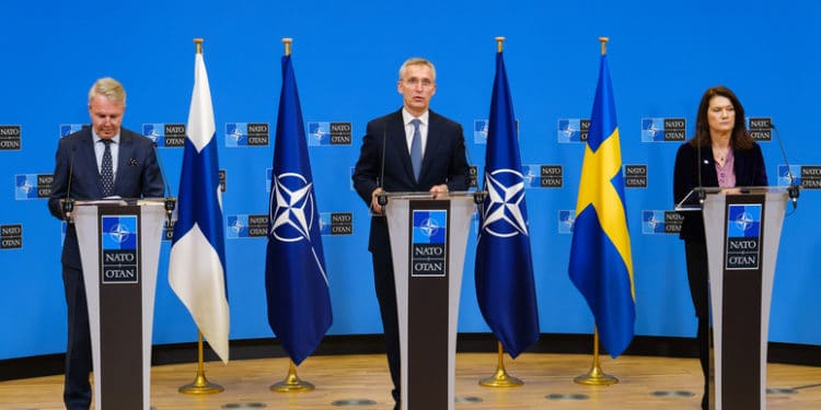 Η Τουρκία παζαρεύει για την ένταξη Φινλανδίας και Σουηδίας στο ΝΑΤΟ - Τι ζητά