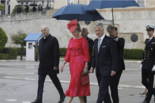 Στην Ελλάδα το βασιλικό ζεύγος του Βελγίου - Συναντήσεις με Μητσοτάκη και Σακελλαροπούλου