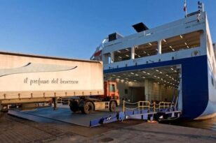 Eurocargo Cagliari: Νέο πλοίο στη γραμμή Πάτρα - Ιταλία - Αυξάνεται πάλι η επιβατική κίνηση