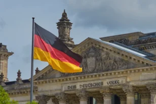Γερμανία: Το Βερολίνο καταδικάζει την κράτηση των δύο ελληνικων τάνκερ από το Ιράν