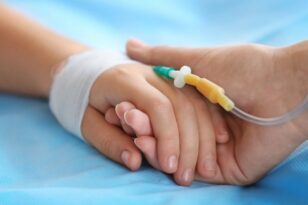 Ινδονησία: 15 περιστατικά οξείας ηπατίτιδας - Έχουν χάσει τη ζωή τους τρία παιδιά