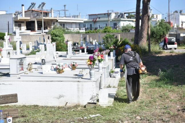 καθαρισμός κοιμητηρίων Πάτρας