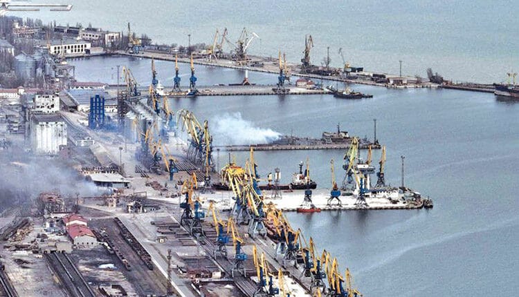 Πόλεμος στην Ουκρανία: Κανονικά λειτουργεί το λιμάνι της Μαριούπολης, λένε οι Ρώσοι