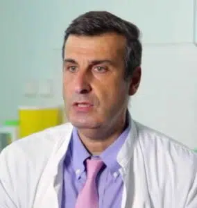Κορονοϊός: Τρεις διακεκριμένοι πνευμονολόγοι μιλούν στην «Π» για την πανδημία - Εχει τελειώσει ο συναγερμός;