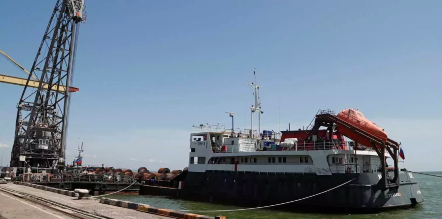 Ουκρανία: Έφυγε το πρώτο πλοίο από την Μαριούπολη από τότε που την κατέλαβαν οι Ρώσοι